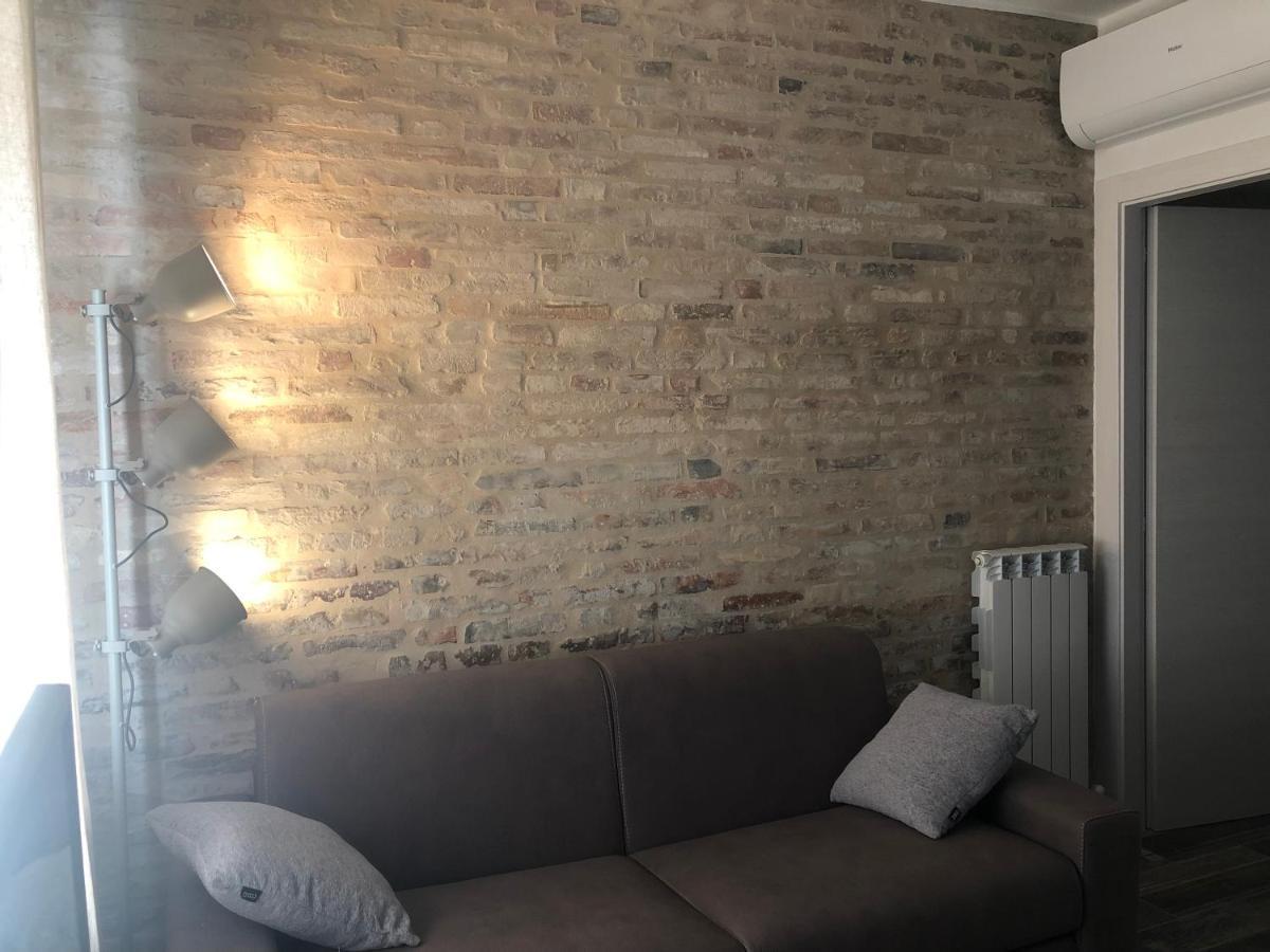 B&B Loft Edel Beach Civitanova Marche Εξωτερικό φωτογραφία